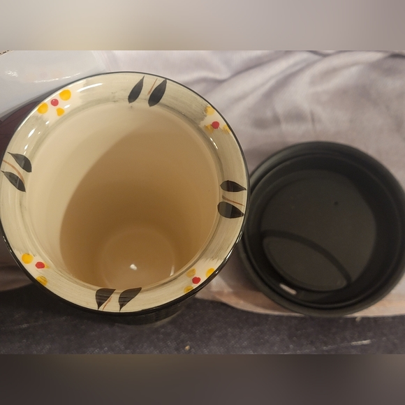 Temp-Tations by Tara Ceramic Old World 12oz Black Multi Travel Mug W/ Lid - Picture 7 of 9